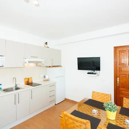 Frontline Apartamento *