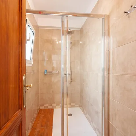 Frontline Apartment La Santa